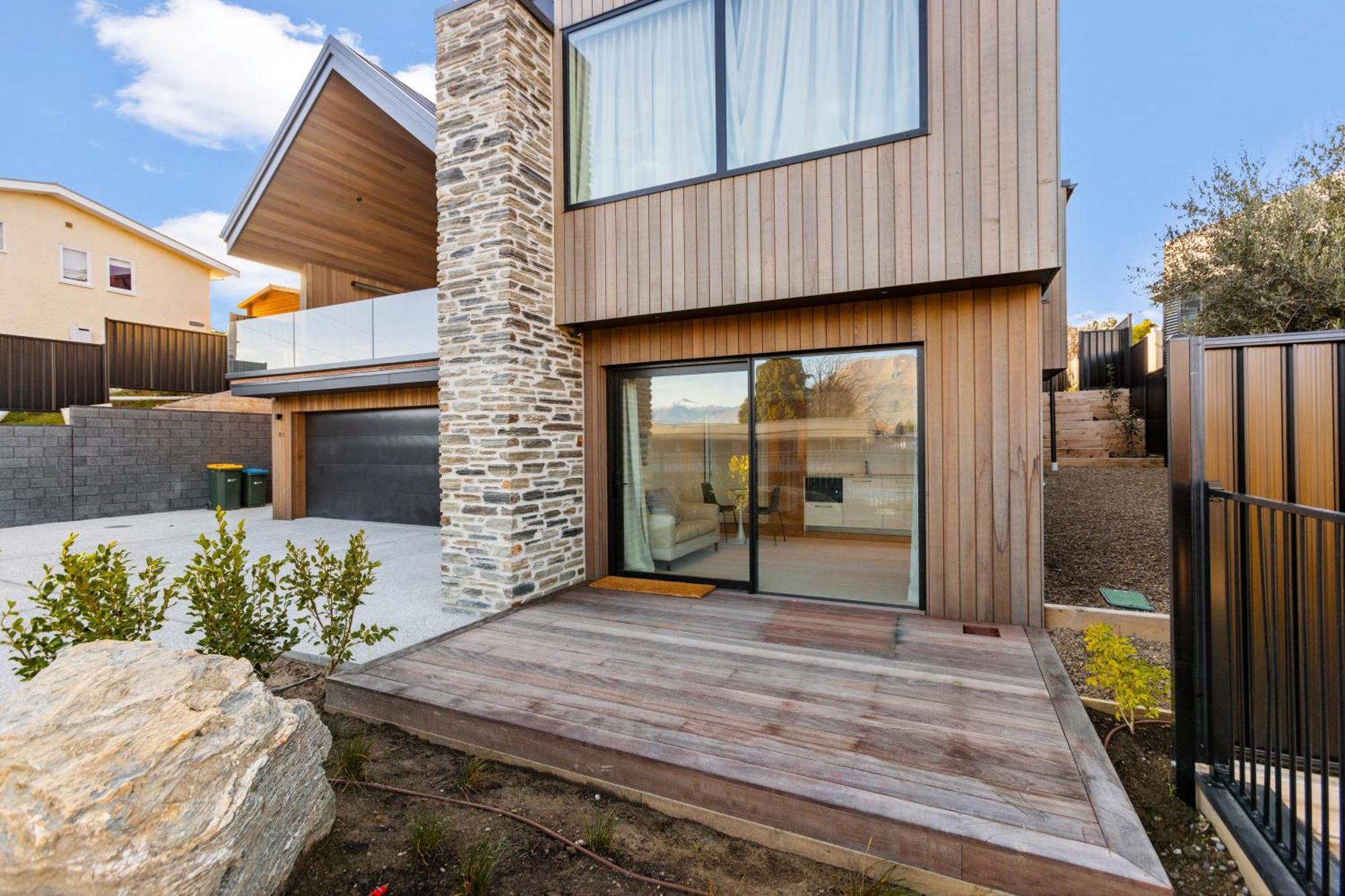 Guest House With Mountain Views Wanaka Exterior foto